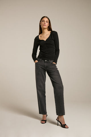 Relaxed Straight Jeans