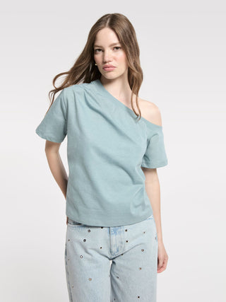 Off Shoulder Top With Pleats