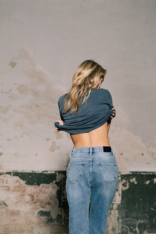 Stevie - Mid Waist Boyfriend Jeans