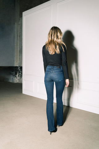 Jane - Flared Jeans