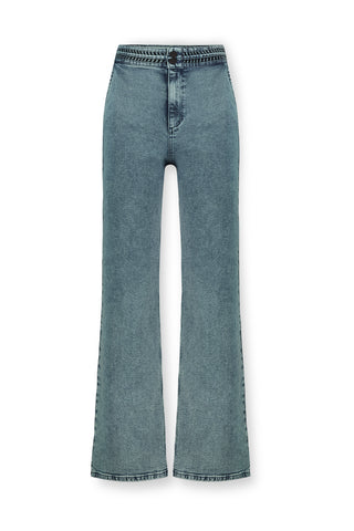 Wide Leg Jeans With Belt Detail