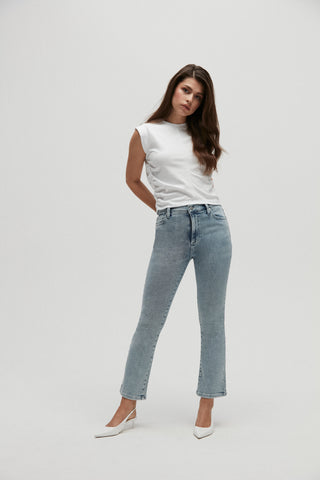 Debbie - Cropped Flared Jeans