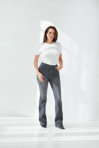 Jane - Flared Jeans